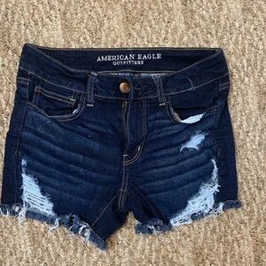 AE midi carnival short